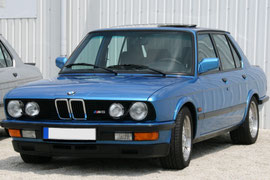 BMW M5 (E28)