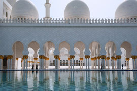 Abu Dhabi - Sheik Zayed Mosque