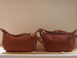 京都のバッグメーカー　革や帆布製のかばん・小物　レザーバッグ　ショルダーバッグ（ブランデー）