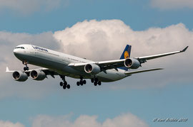 Airbus A340-600 - Lufthansa
