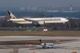 Boeing 777-300 - Singapore Airlines