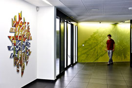 Le foglie nella vita, 2010, mosaico in vetro e pietre naturali, 135 x 180, (Raiffeisen, Gravesano - CH)