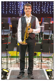 Romain, Trompette