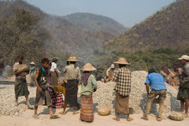 Nationalstrassenbau in Myanmar