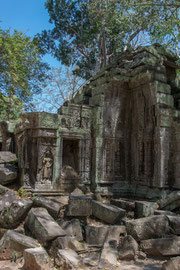 im (noch) nicht restaurierten Teil von Ta Prohm
