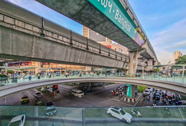 Skywalk OneSiam