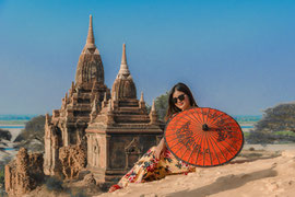 Fotoshooting in der historischen Königsstadt von Bagan