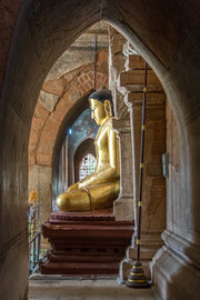 Bildnis von Buddha in der Shwezigon-Pagode 