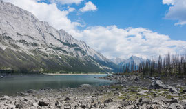 am Medicine Lake