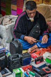 Elektroabteilung, Unterhaltungselektronik ... alle gibt's auf dem Nan Pan Market