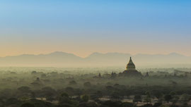 die Dhammayazika-Pagode, erbaut 1196 während der Herrschaft von König Narapatisithu. 