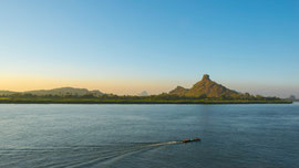 am Saluen-River bei Hpa-An im Südosten von Myanmar