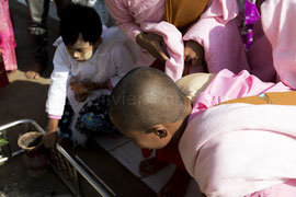 Bagan - Pagode Shwezigon © Olivier Philippot