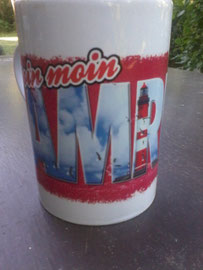 Die neu erworbene Tasse