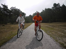 Les bicis van incloses amb l'entrada
