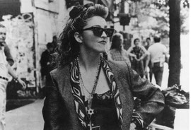 51 BIS MADONNA IMAGE MEDIA (bordure blanche)