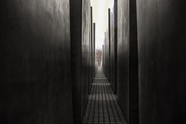 noir et blanc digital ,Berlin Shoah