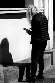  Communication with a sitting shadow