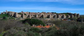 Stadtmauern von Avila (Spanien - April 2024)