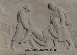 Fort-Mahon - Bas-relief : l'évacuation des blessés