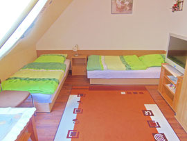 kleine 2 Bettzimmer