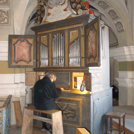 restauration de la polychromie du buffet d'orgue, La Perrière, 2011