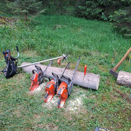 Ausrüstung der Waldarbeiter
