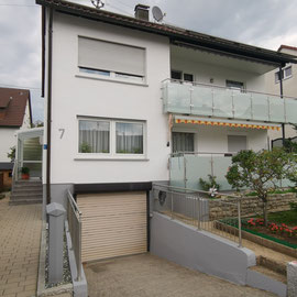 Fassade im neuem Fablook mit Hochwertiger Fassadenfarbe.