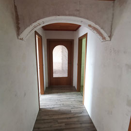 Wohnung im unrenoviertem zustand.