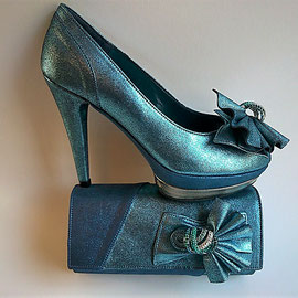 Resultado de imagen para zapatos y carteras coordinar