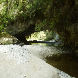 Limestone Arch im Ohapara Basin