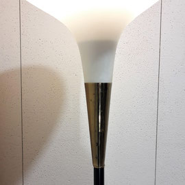 Fontana Arte Opal Glass Floor Lamp Attr. to Max Ingrand, Italy, 1950s
