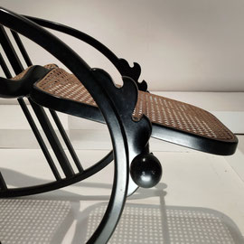 Societa Anonima Antonio Volpe "Dondolo" Egg Rocking Chair Model. 267, Italy, 1922 - PN.Modern pnmodern