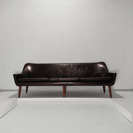 Carlo Di carli Two Seater Leather sofa for Figli di Amadeo Cassina, Milano, Italy, 1950s - PN.Modern pnmodern