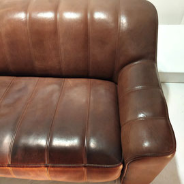 De Sede DS-44 Extendable Three-Seater Buffalo Leather Lounge Sofa. Switzerland, 1968 - PN.Modern pnmodern.com