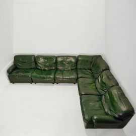 Dreipunkt International  Green Leather Sectional Corner Lounge sofa and Lounge Chair, Germany, c.1970 - PN.Modern pnmodern