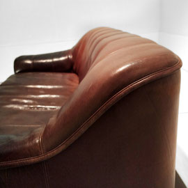 De Sede DS-44 Extendable Three-Seater Buffalo Leather Lounge Sofa. Switzerland, 1968 - PN.Modern pnmodern.com