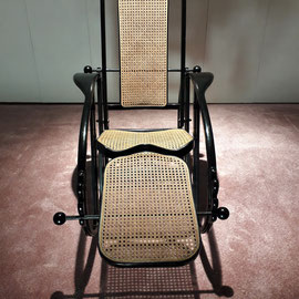 Societa Anonima Antonio Volpe "Dondolo" Egg Rocking Chair Model. 267, Italy, 1922