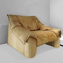 Salotti Natuzzi Postmodern Lounge Chair, Two-Seater Sofa in Beige Leather, Italy, c.1980 PN.Modern pnmodern.com