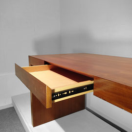 Jaume Tresserra Spanish Postmodern  Writing Desk, 1980s - PN.Modern pnmodern