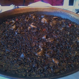 Arroz con tinta de calamar - black rice