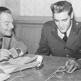 18 - Horst Schüssler: "GI ELVIS PRESLEY" , Foto: Sammlung MUSEUM BAD NAUHEIM, stellvertr. Beatrix van Ooyen