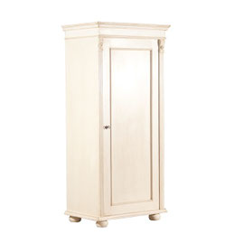 445cv56   83x59x182cm  ab 869 € ggf. Aufpreis für Farbe und Finish