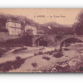 - Le Vieux Pont - AVÈZE - Gard -
