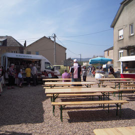 marché paysan le matin