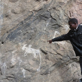 世界文化遺産に登録されたデッザ県の壁画です。/ Rock art in Detza district. It's registered as a World Cultural Heritage Site.