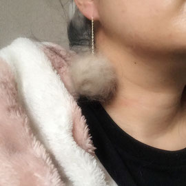 うさぎ毛で作ったアメリカンピアス
