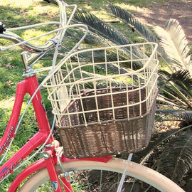 CANASTILLA PLASTIFICADA MEDIA MARFIL PRECIO REGULAR PÚBLICO $270.00 CON BICI DE $200.00