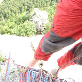 in steiler Wand... "leicht" überbelichtet