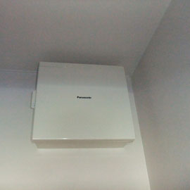 集中型パワーコンディショナ専用接続箱